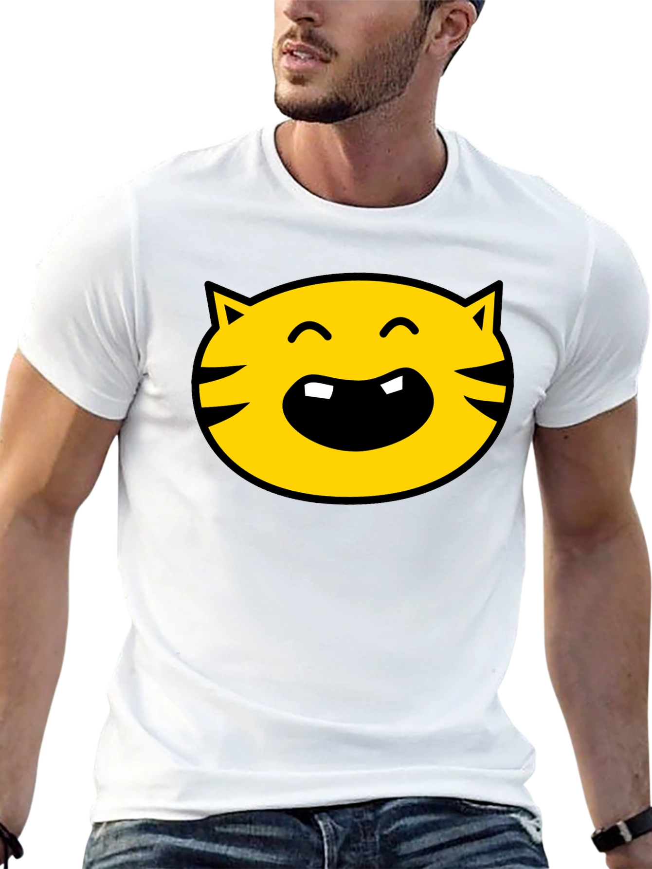 Cartoon Cat Face Graphic Tee - Black