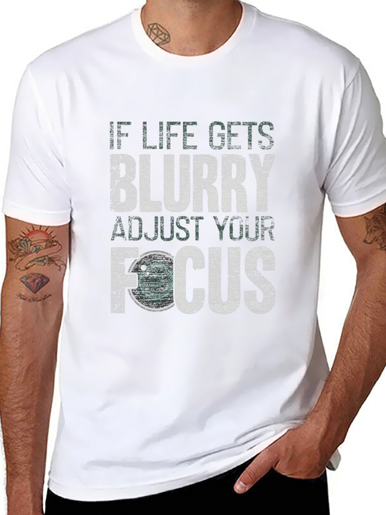Blurry Focus Graphic Print Black T-Shirt