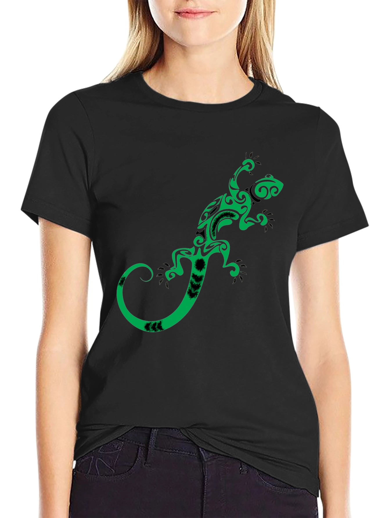 Tribal Gecko Graphic Tee - Stylish Black T-Shirt