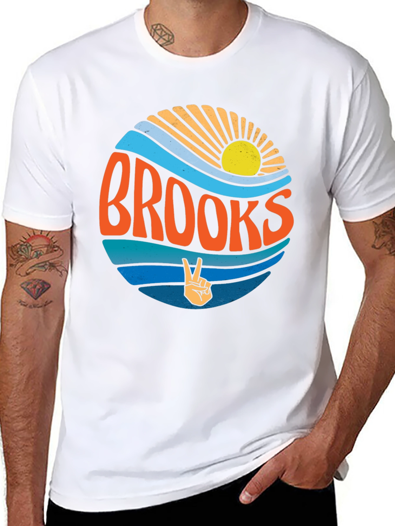 Brooks Retro Circle T-Shirt - Peace & Sunshine