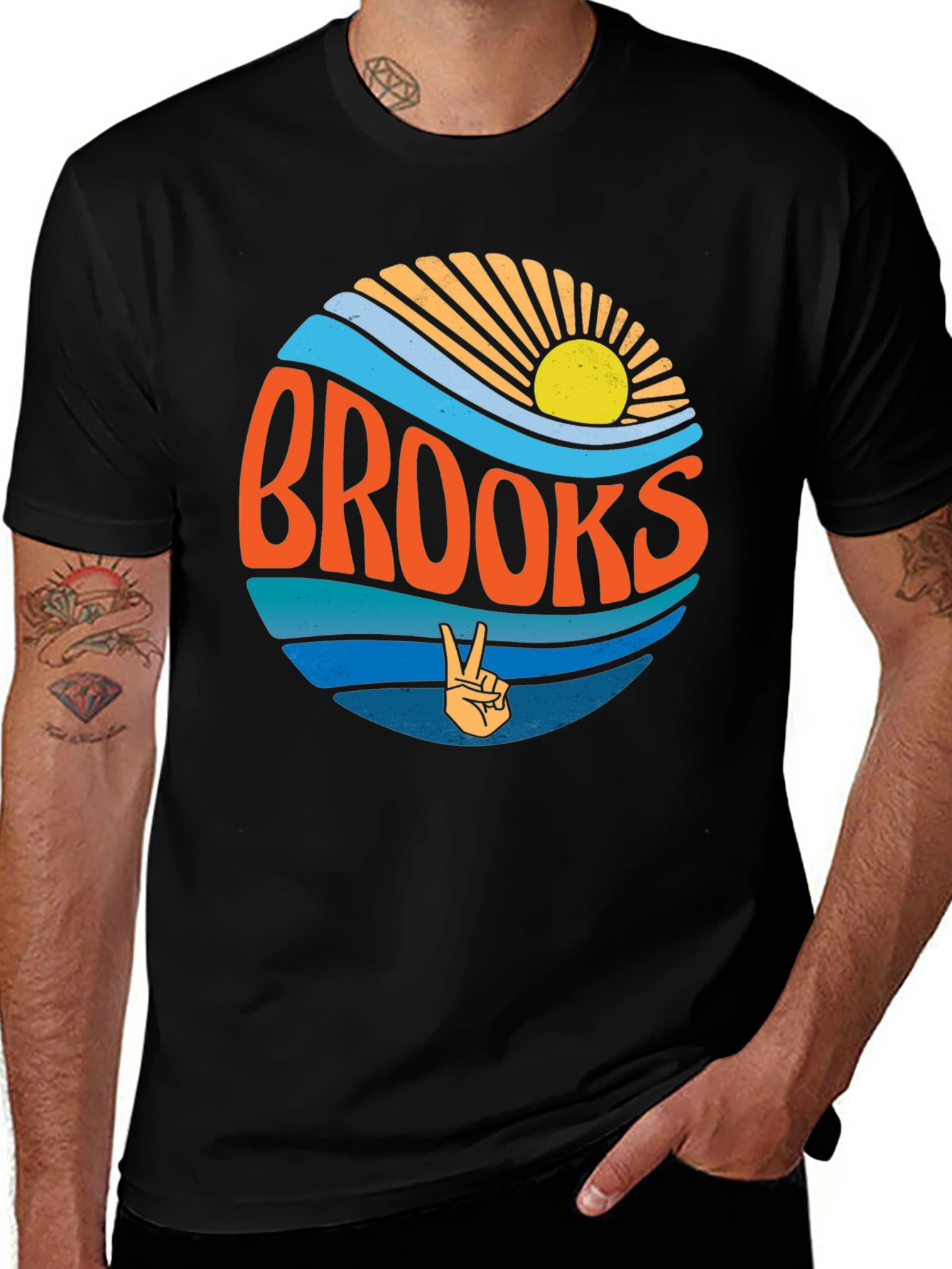 Brooks Retro Circle T-Shirt - Peace & Sunshine