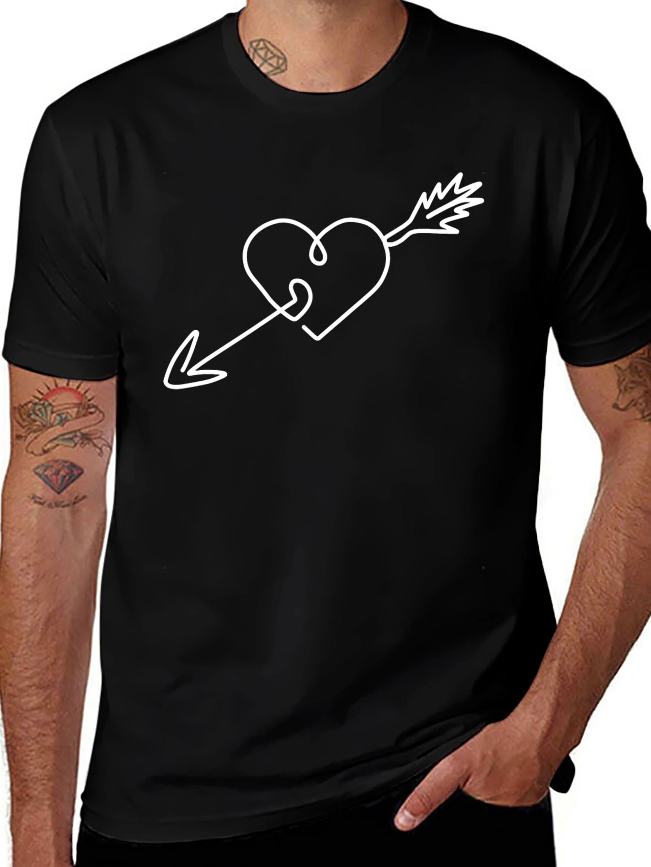 Heart Arrow Graphic Tee - Black Casual Comfort