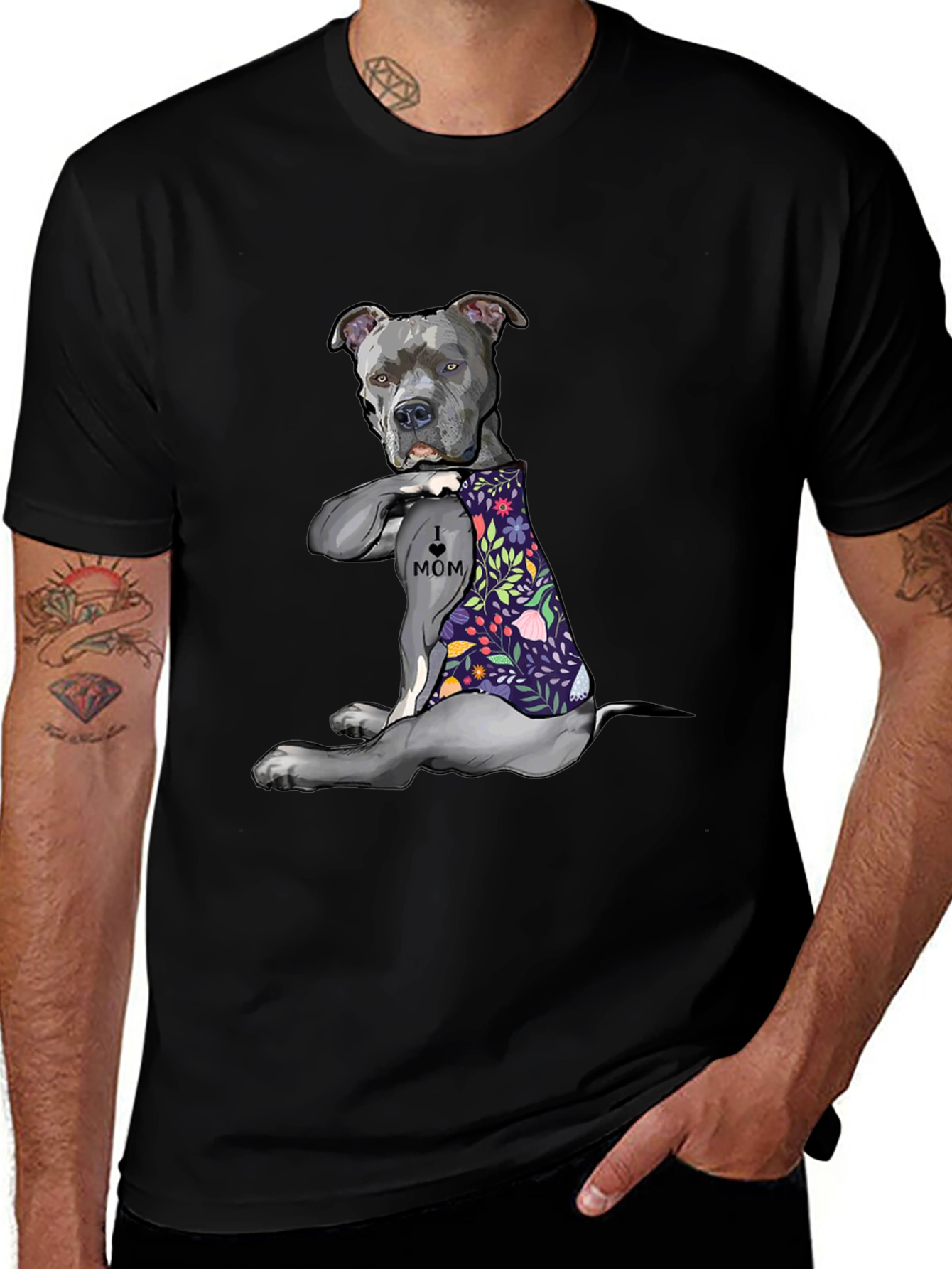 Pitbull Mom Graphic T-Shirt