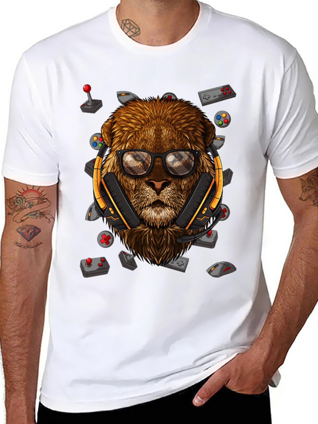 Gamer Lion Graphic Tee - Black Cotton Blend