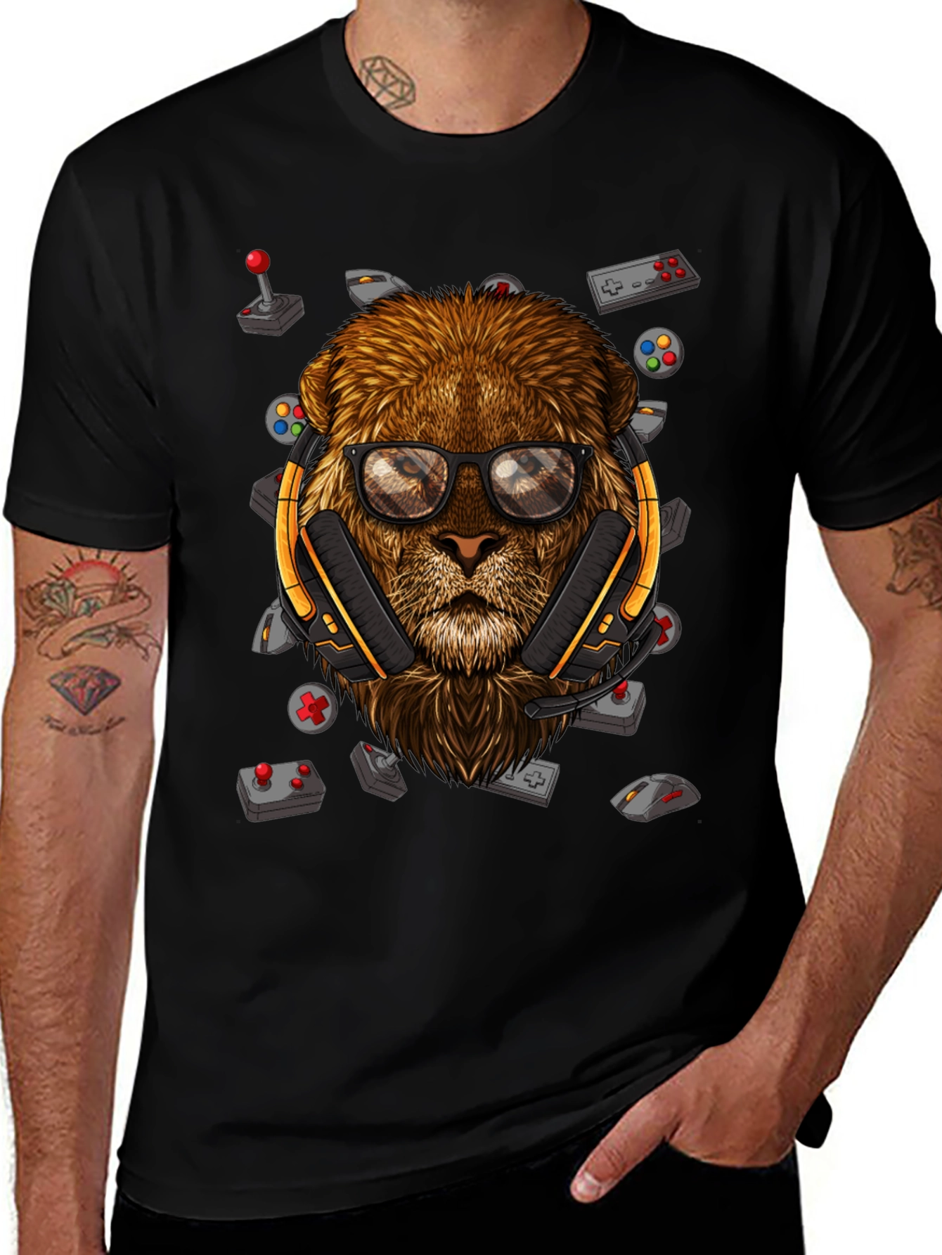 Gamer Lion Graphic Tee - Black Cotton Blend
