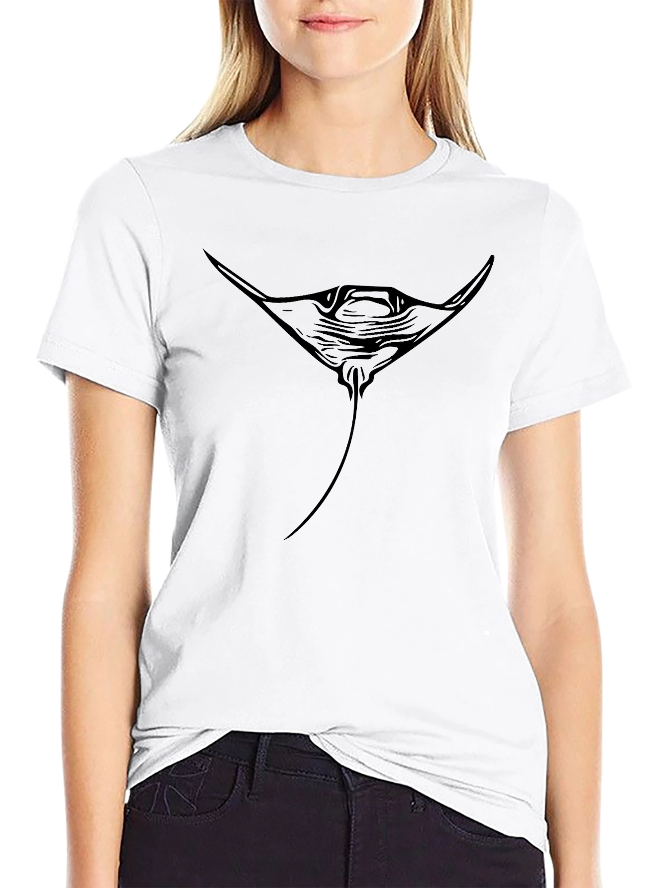 Manta Ray Graphic Tee - Stylish Black T-Shirt
