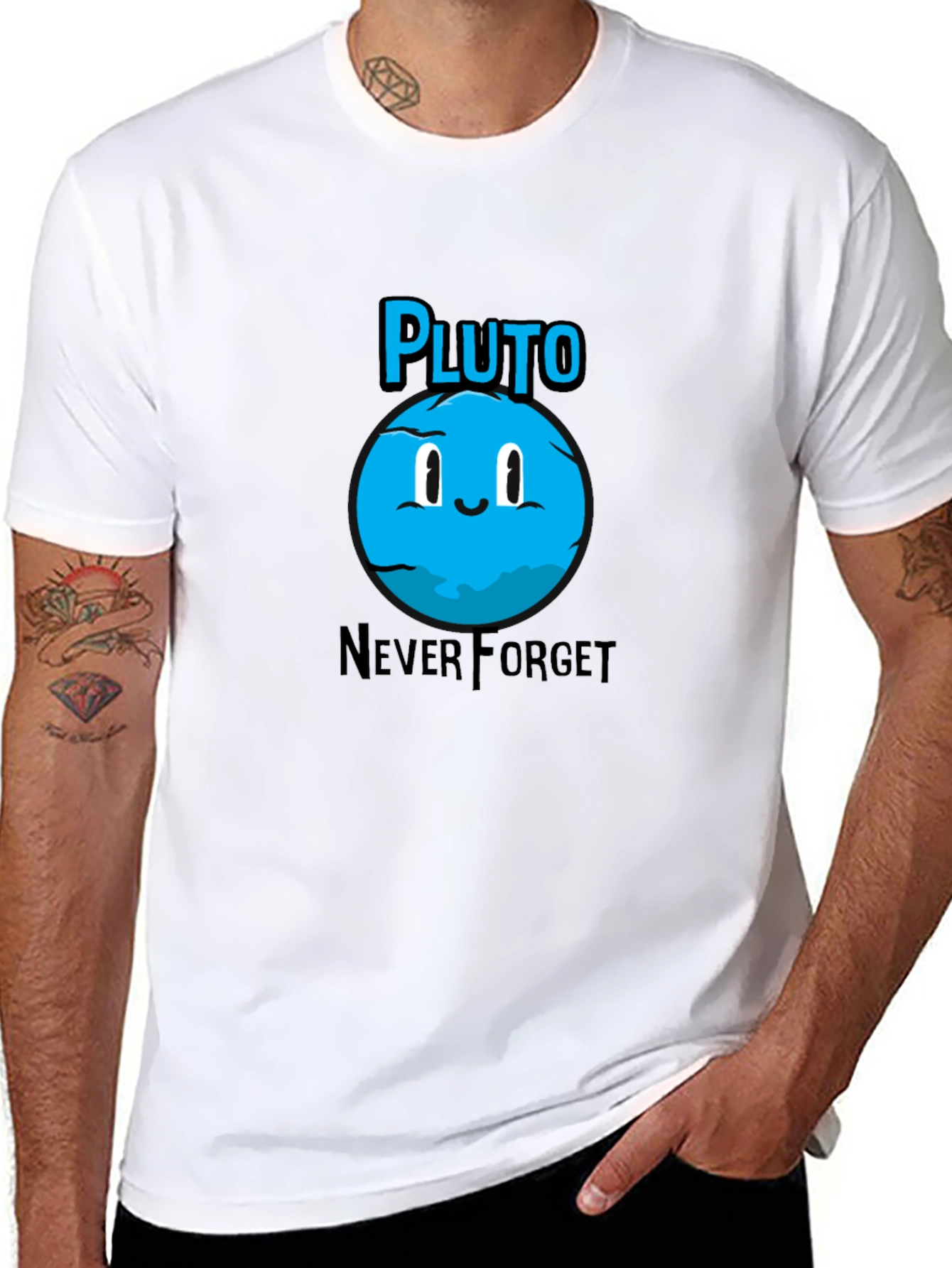 Pluto Never Forget T-Shirt - Cute Planet Design