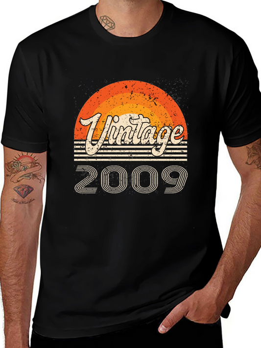 Vintage 2009 Graphic Tee - Retro Birthday Shirt