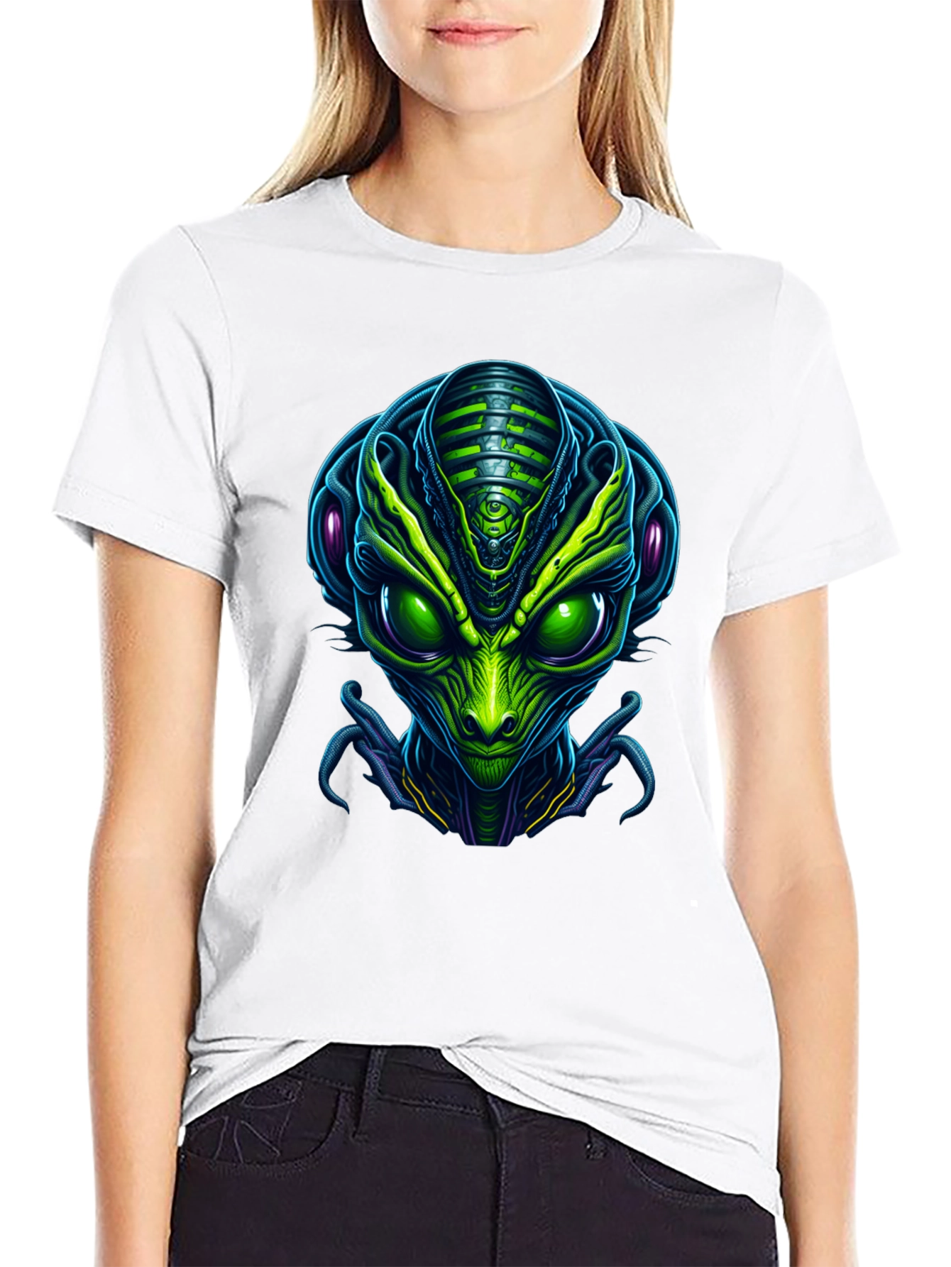 Alien Head Graphic T-Shirt