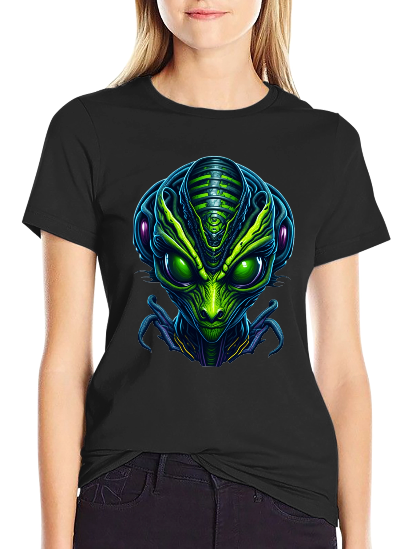 Alien Head Graphic T-Shirt