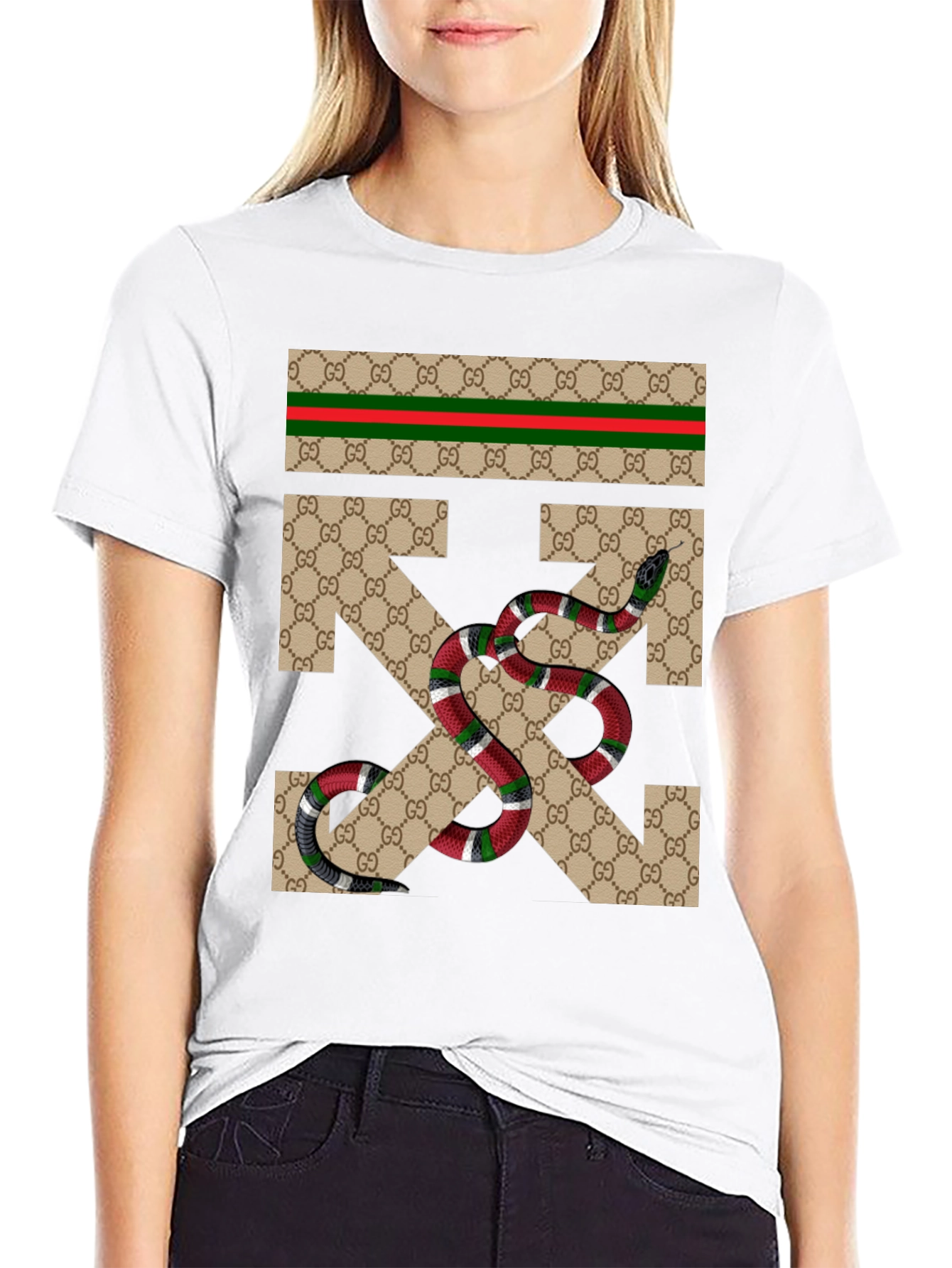 Gucci Snake Arrow T-Shirt - Black