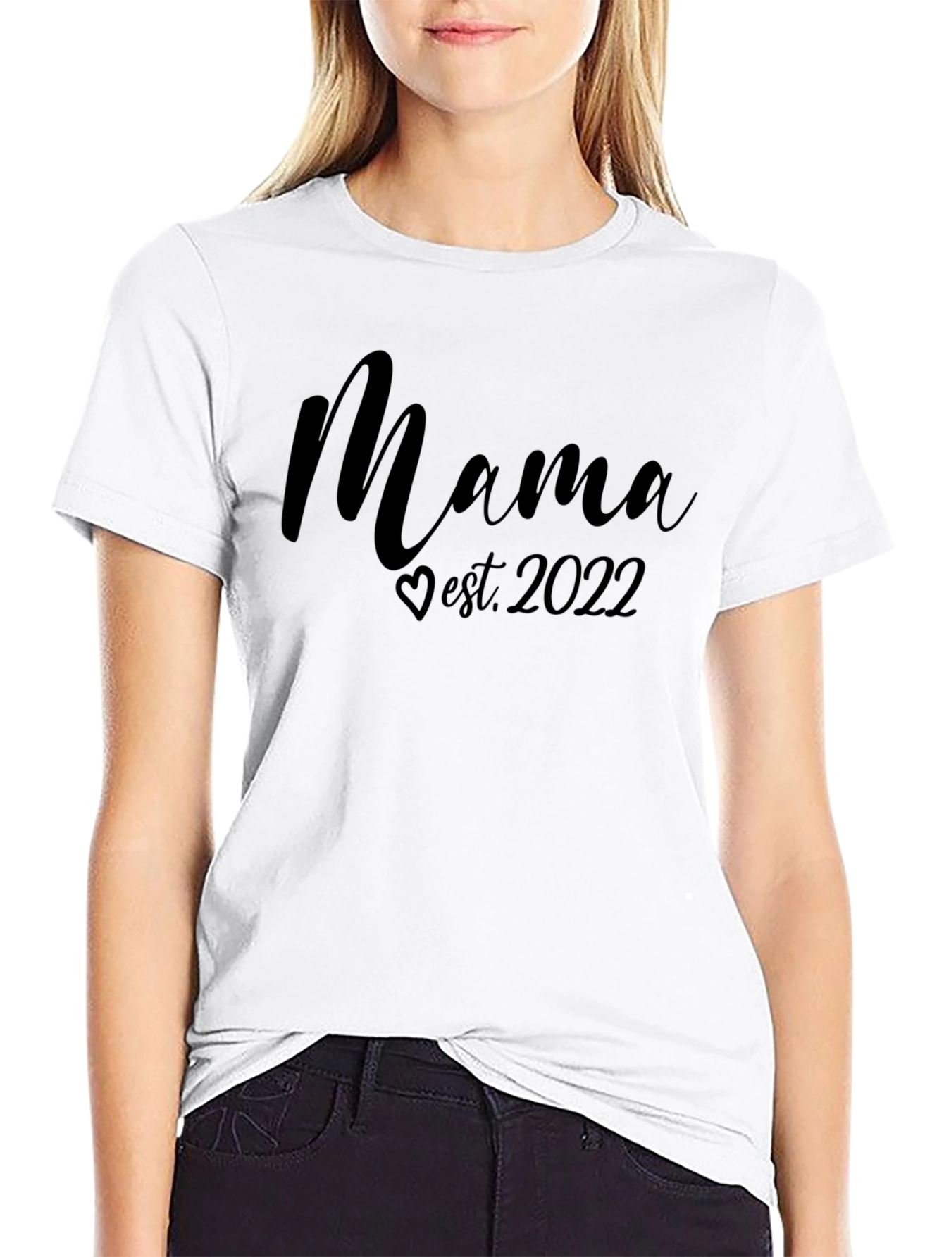 Mama Est. 2022 T-Shirt - New Mom Gift