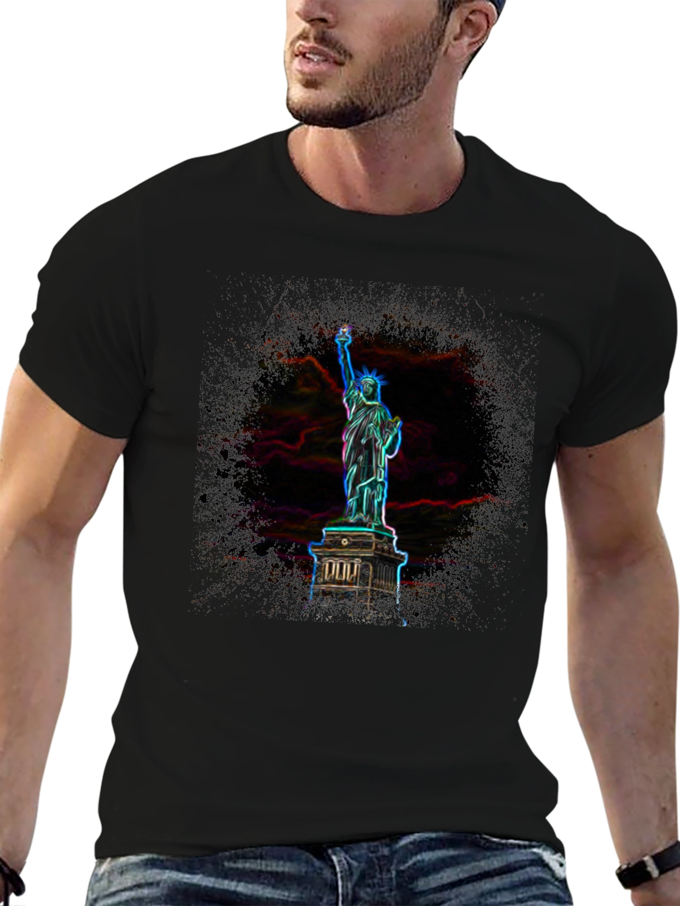 Statue of Liberty Graphic T-Shirt