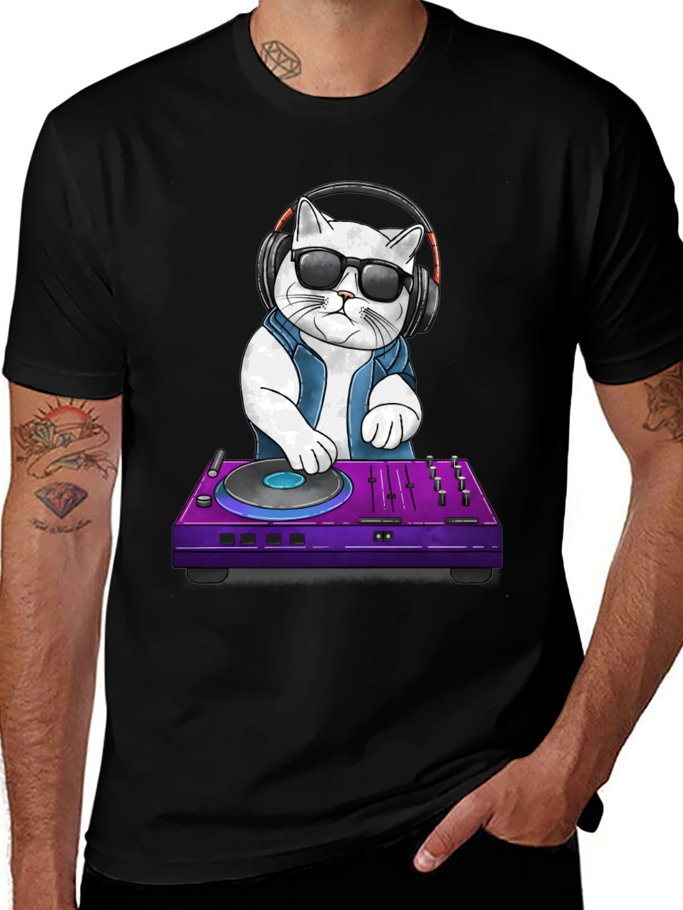 DJ Cat T-Shirt: Cool Cat with Headphones