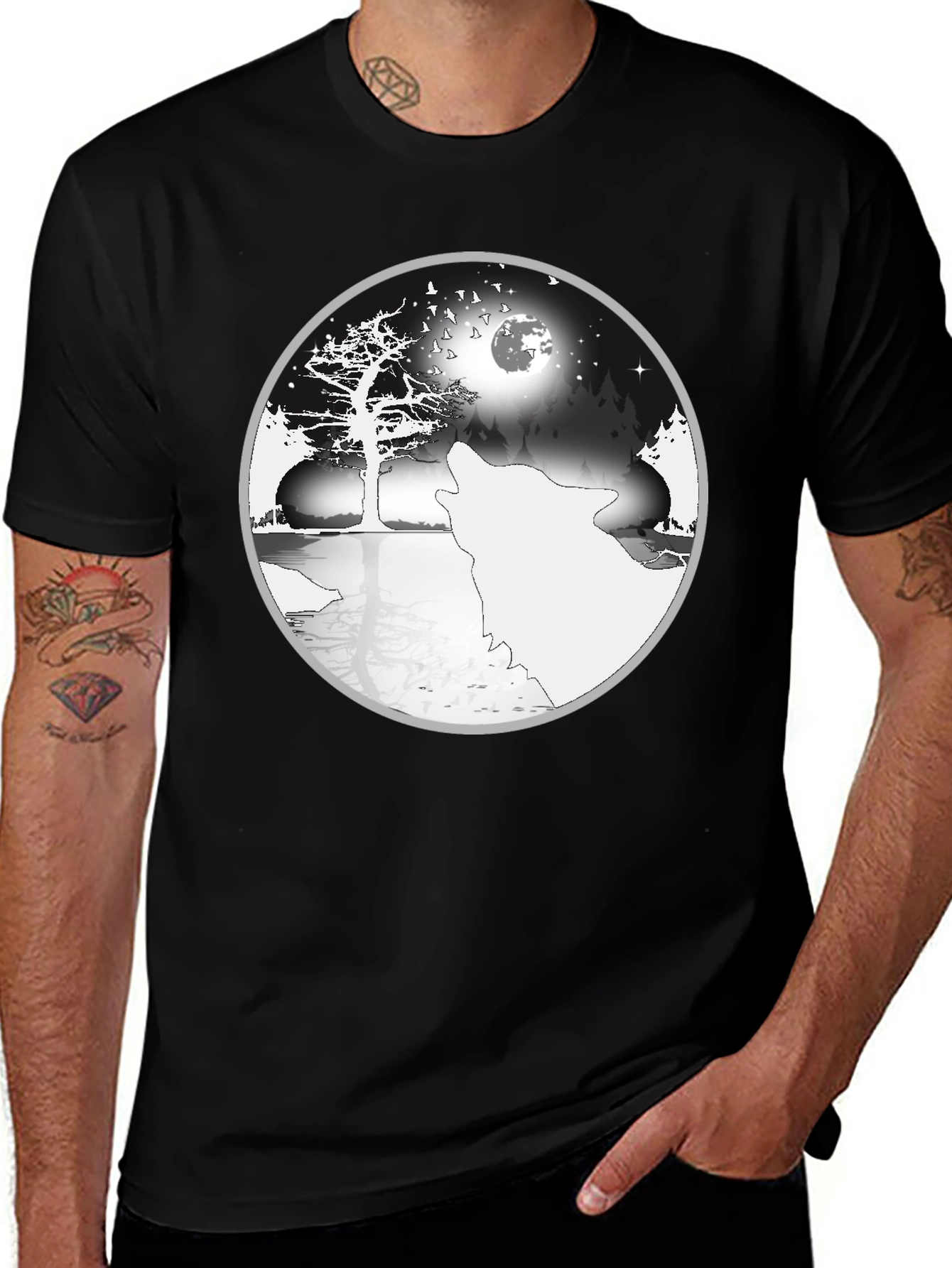 Wolf & Moon Yin Yang Graphic Tee - Black