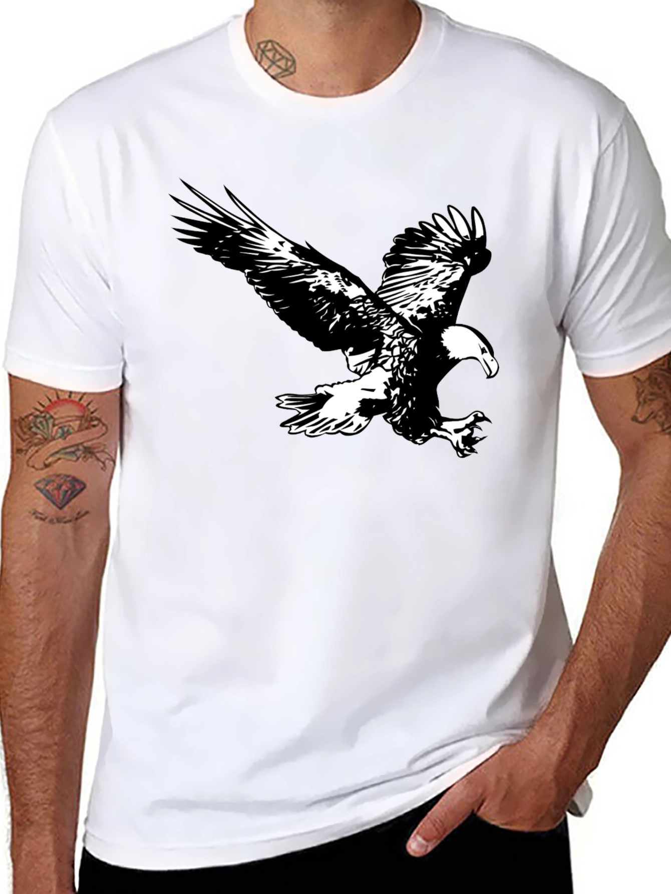 Bold Eagle Graphic Tee - Black