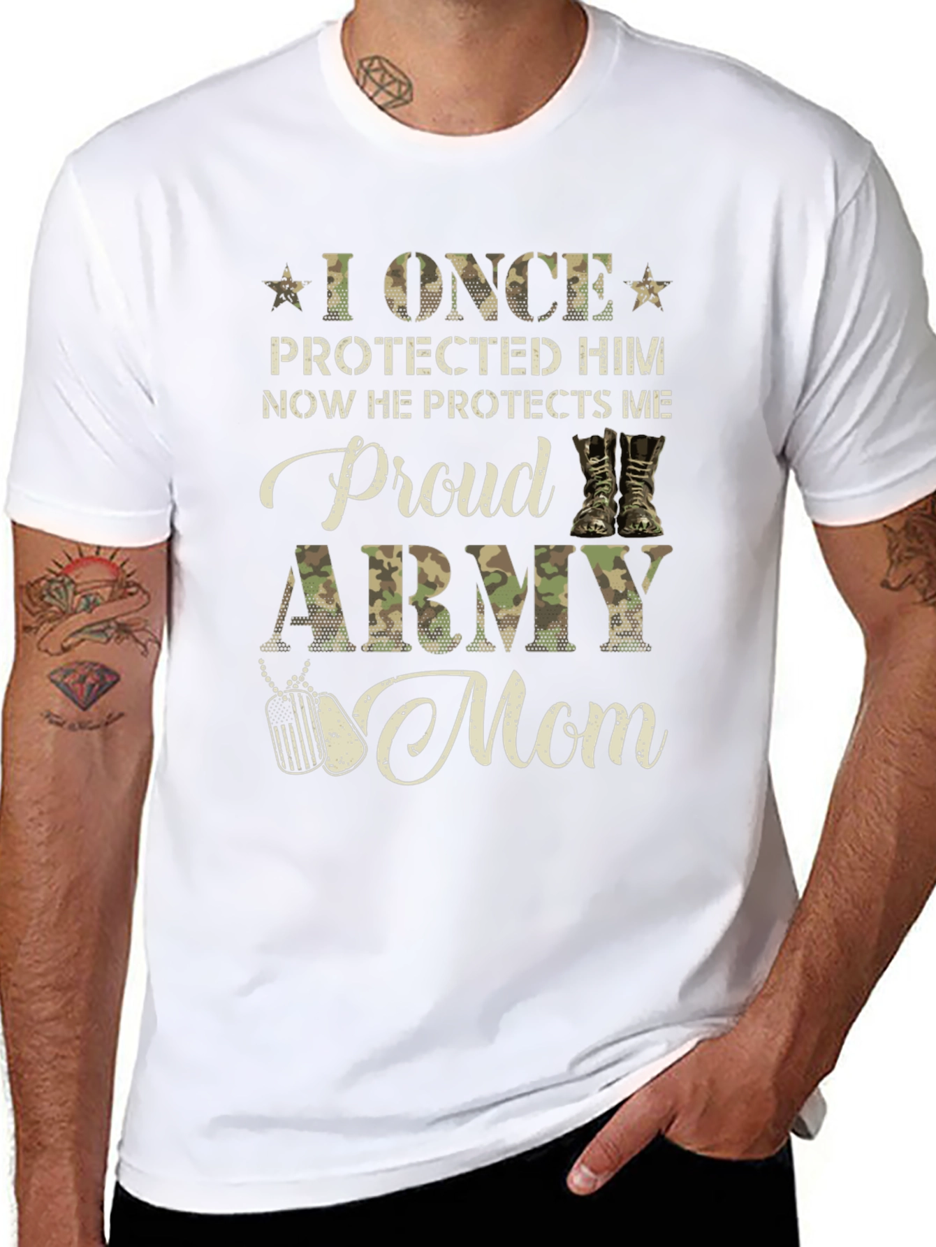 Proud Army Mom Graphic T-Shirt