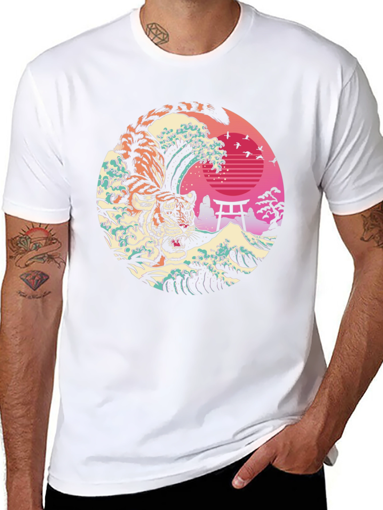 Tiger Wave Graphic T-Shirt - Cool Japanese Design