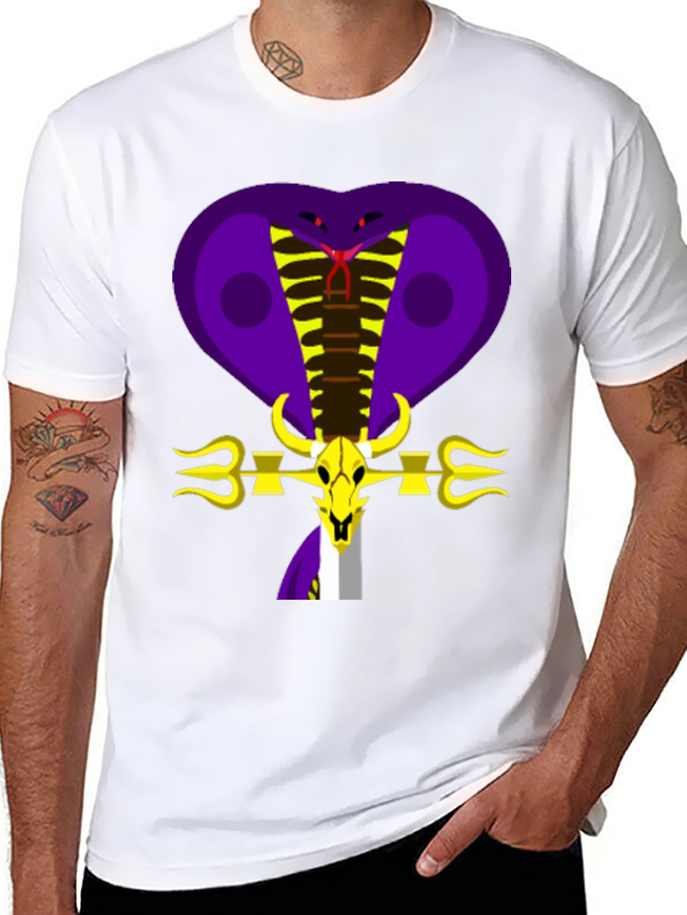 Cobra Skull Graphic Tee - Bold Design